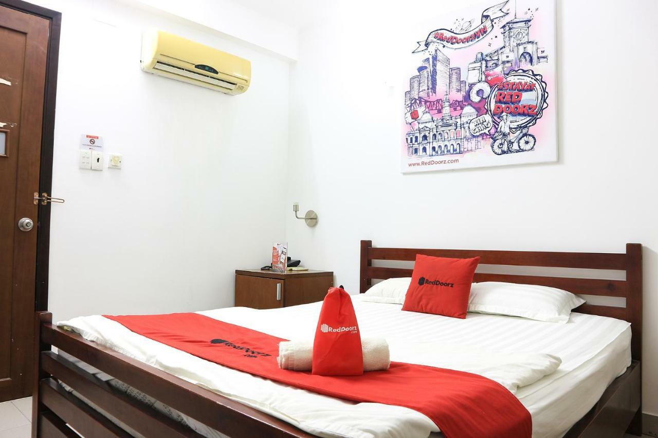 Hotel Reddoorz Near Gia Dinh International Hospital à Hô Chi Minh-Ville Extérieur photo