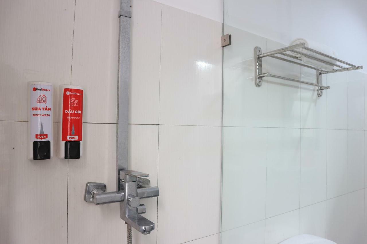 Hotel Reddoorz Near Gia Dinh International Hospital à Hô Chi Minh-Ville Extérieur photo