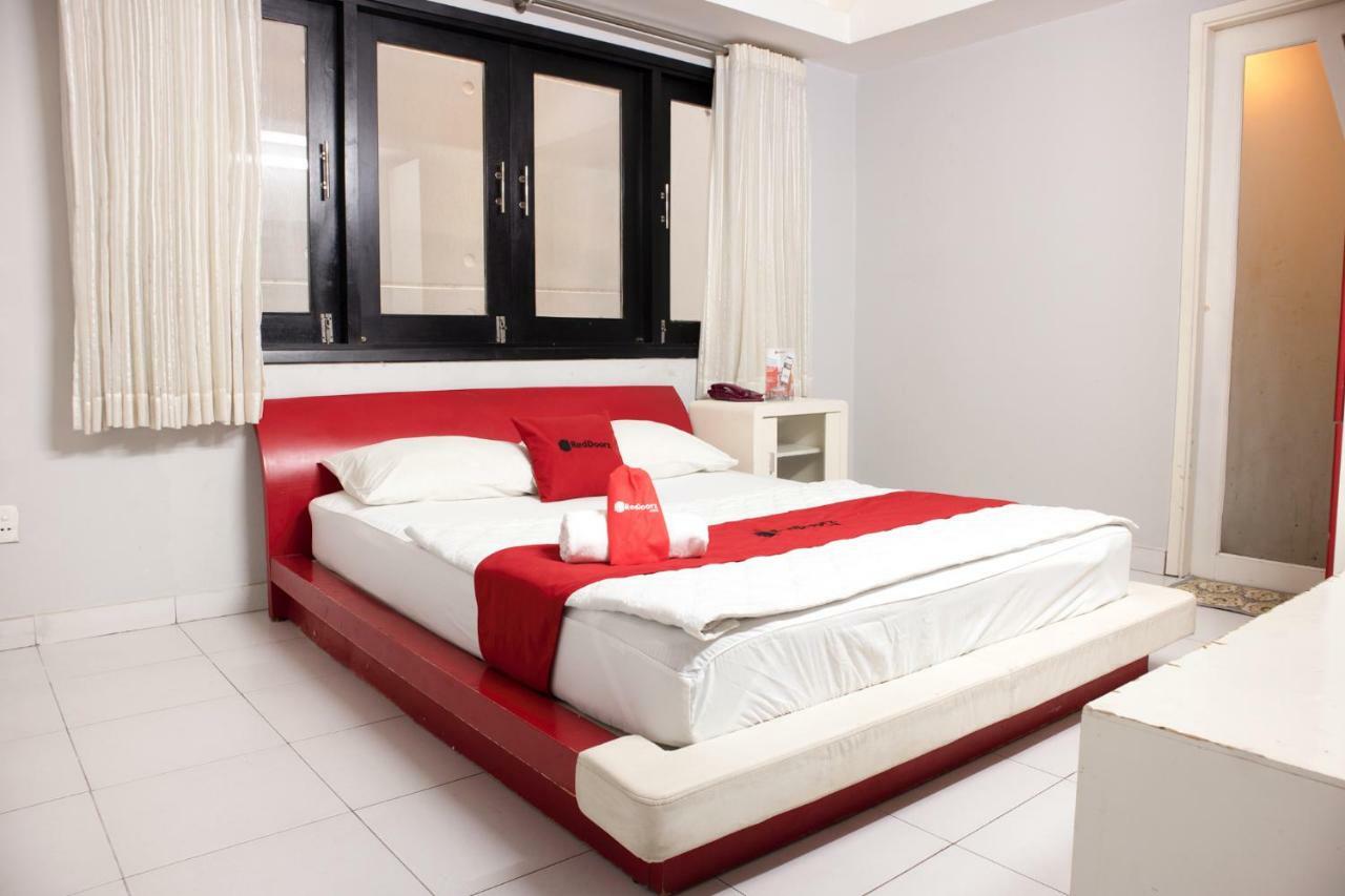Hotel Reddoorz Near Gia Dinh International Hospital à Hô Chi Minh-Ville Extérieur photo