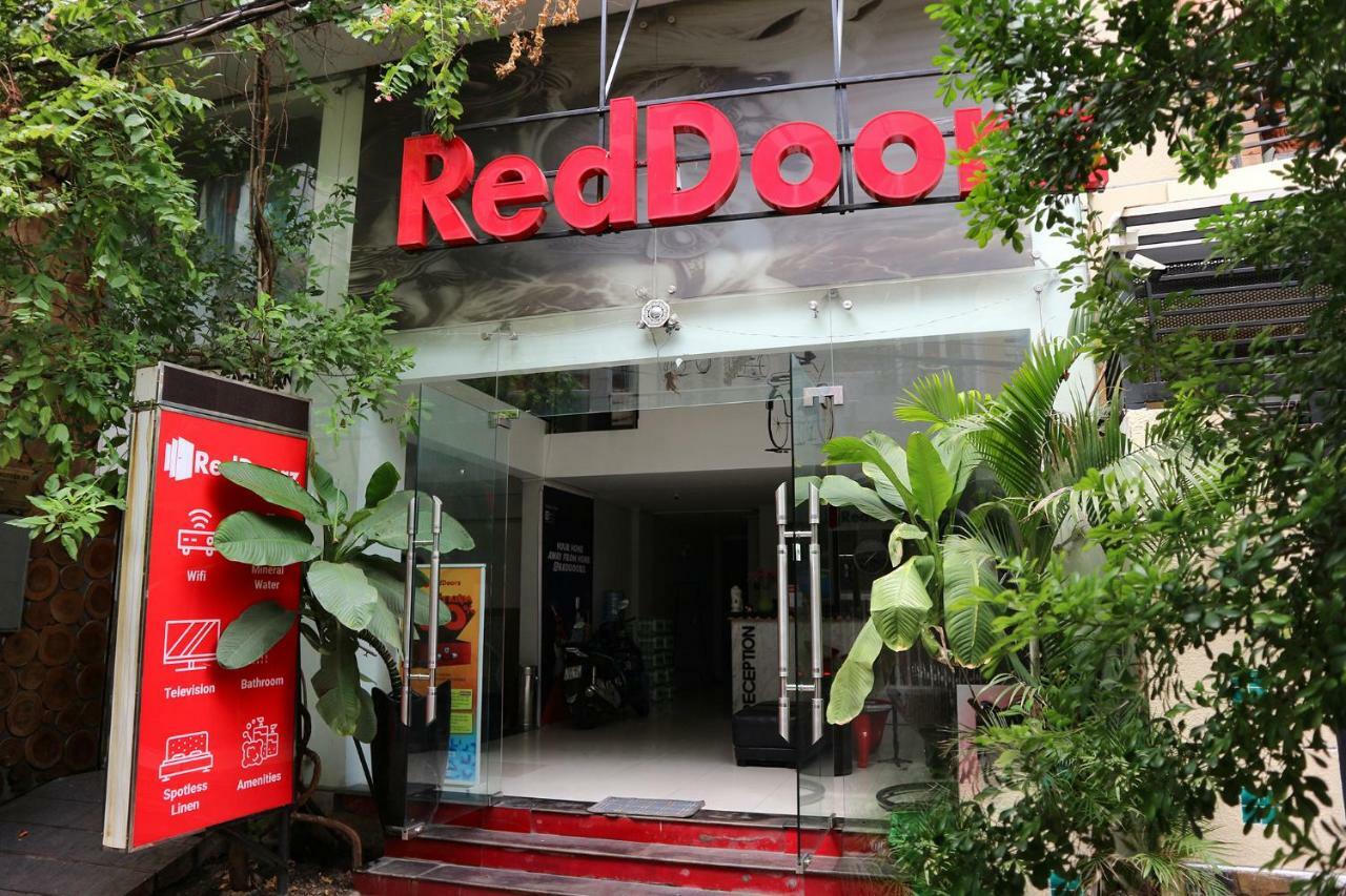 Hotel Reddoorz Near Gia Dinh International Hospital à Hô Chi Minh-Ville Extérieur photo