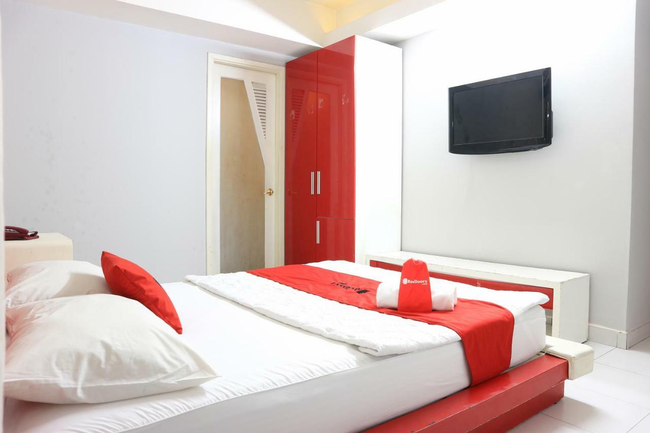 Hotel Reddoorz Near Gia Dinh International Hospital à Hô Chi Minh-Ville Extérieur photo